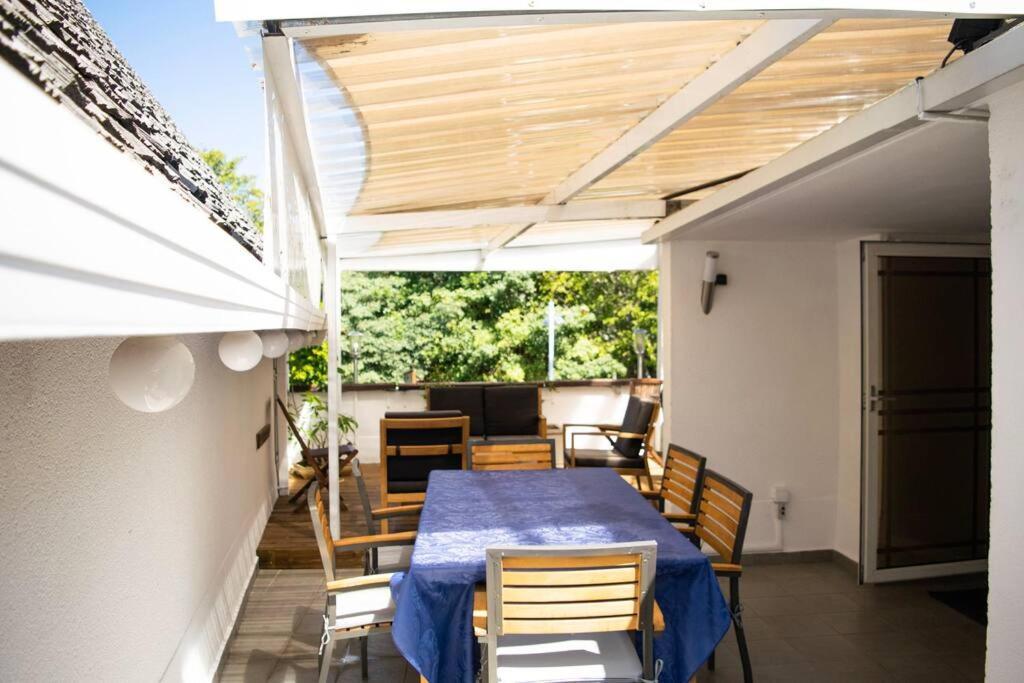 Ferienwohnung Le Flamboyant Saint-Gilles-les-Bains Exterior foto